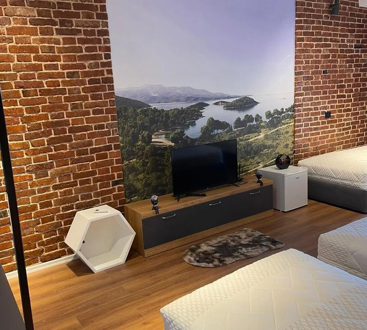 Aries Apartments Sarande