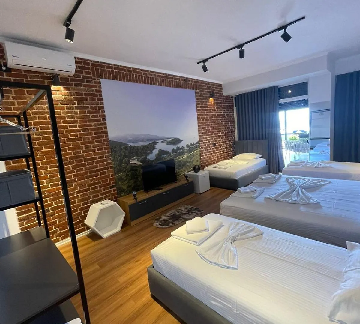 Aries Apartments Sarande