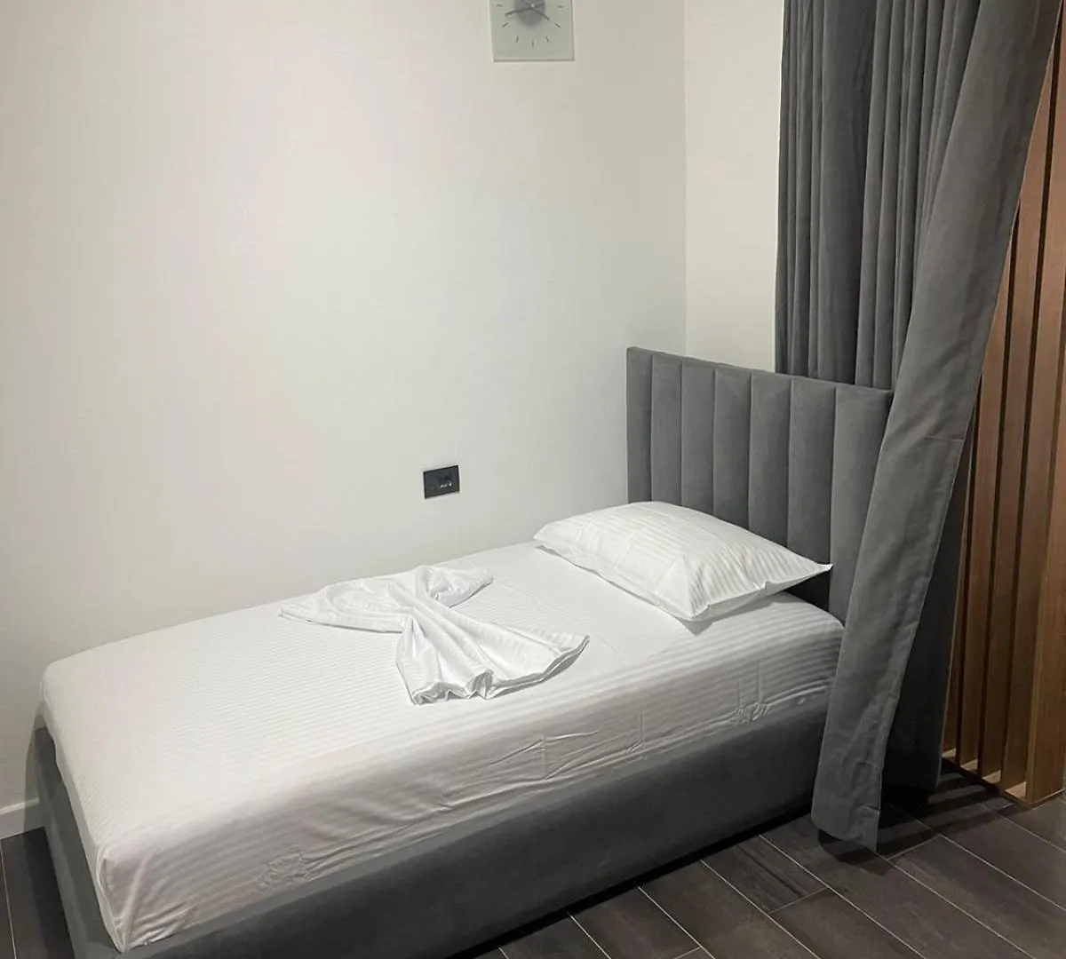 Aries Apartments Sarande