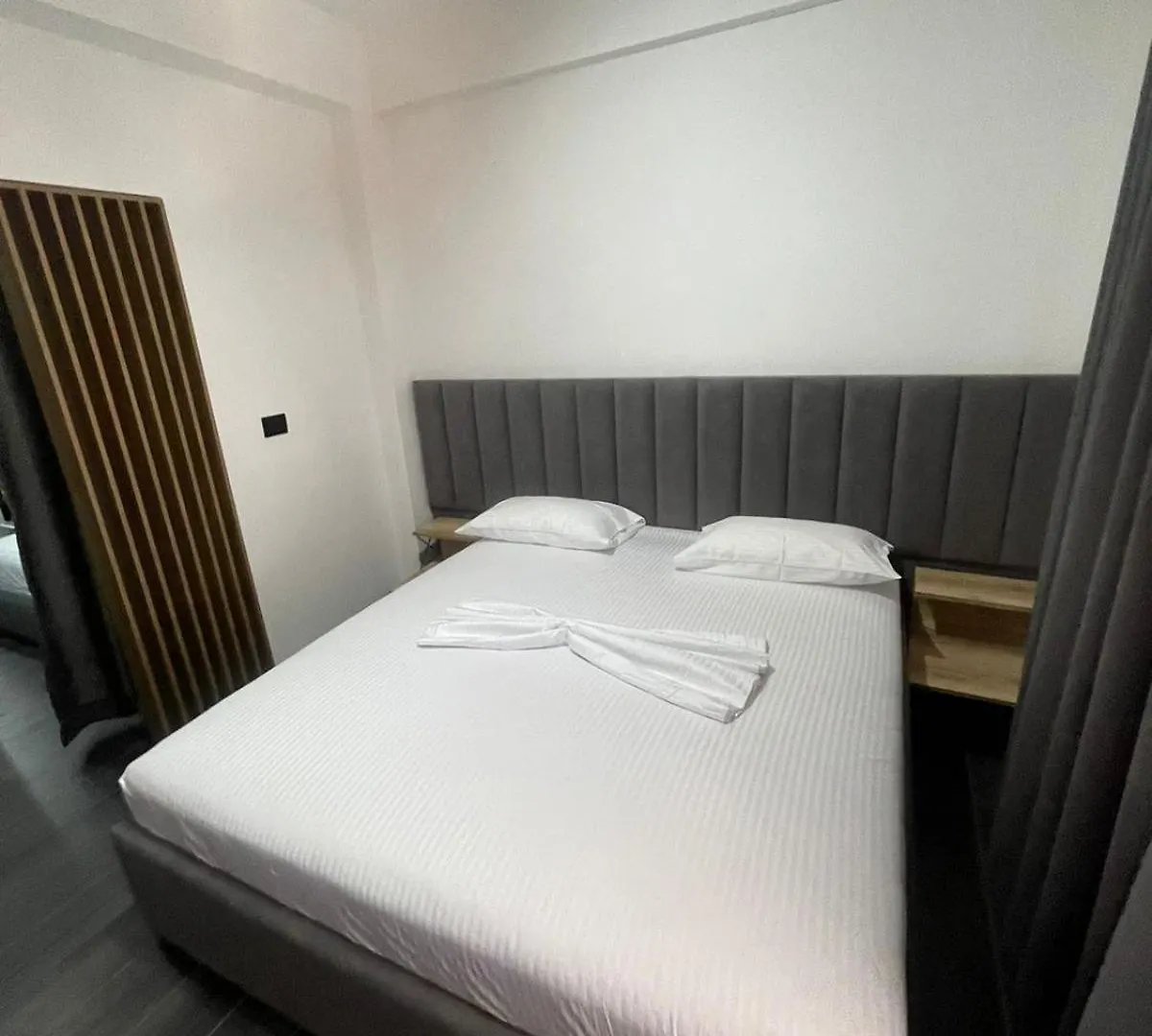 Aries Apartments Sarande
