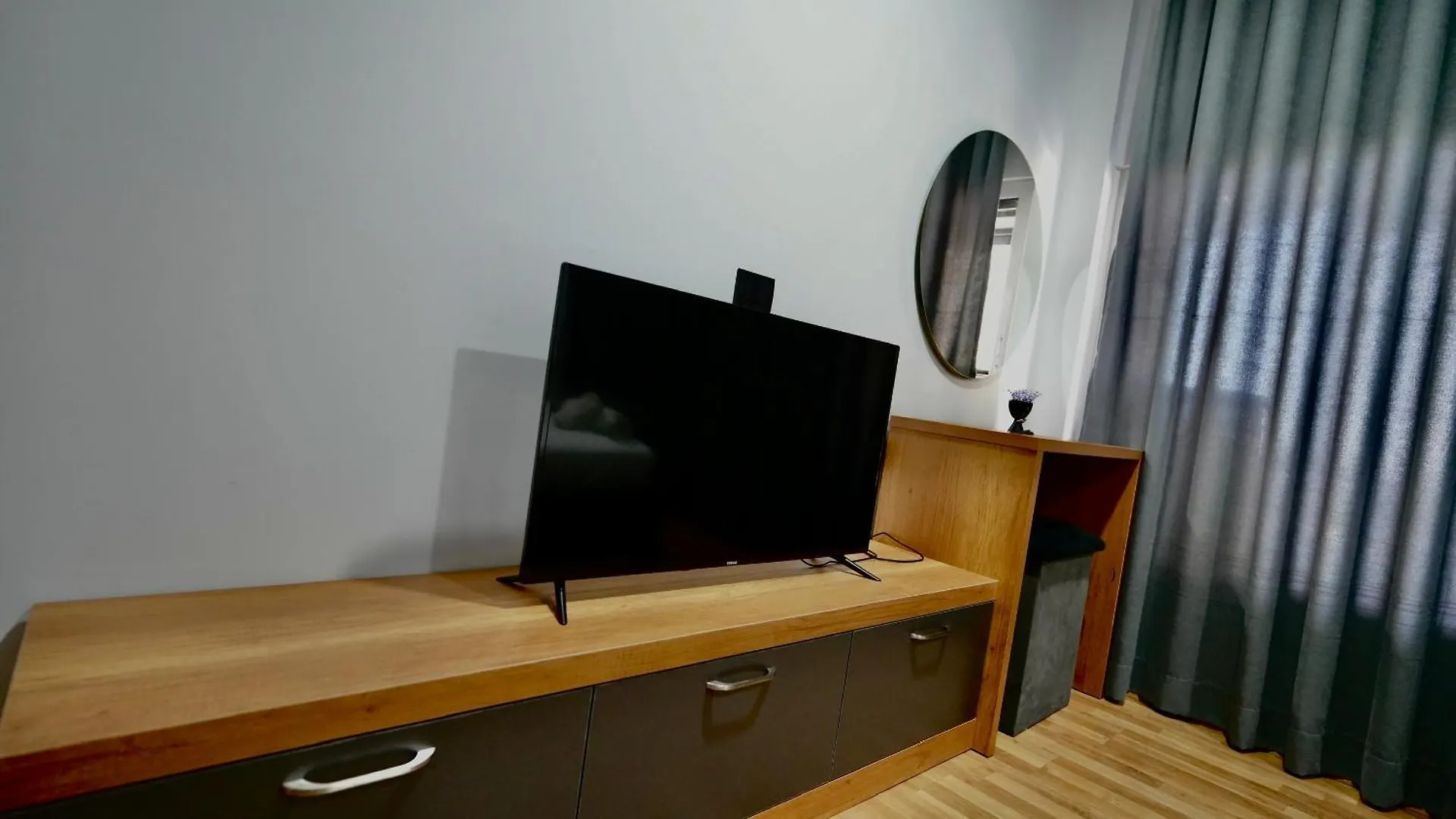 Aries Apartments Sarande