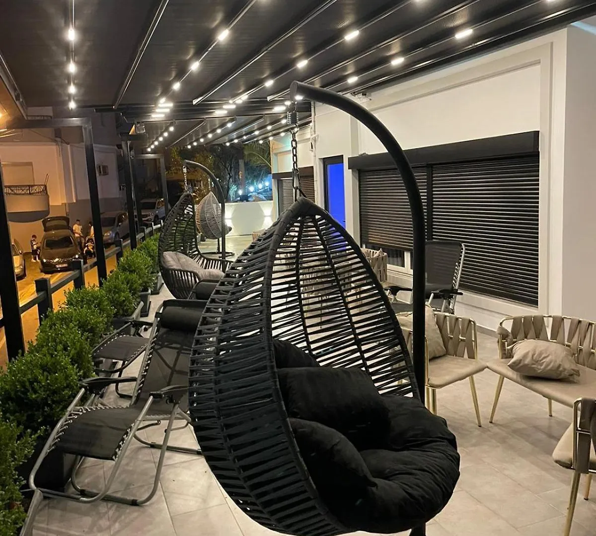 Aries Apartments location