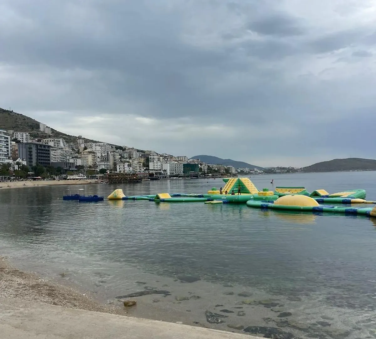 Aries Apartments Sarande 0*,