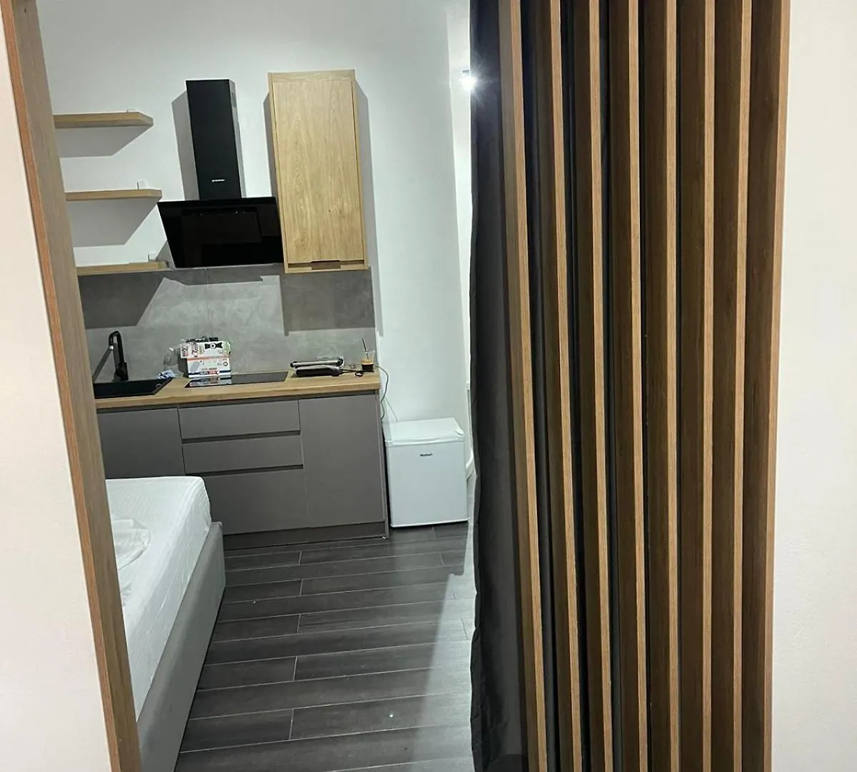 Aries Apartments Sarande